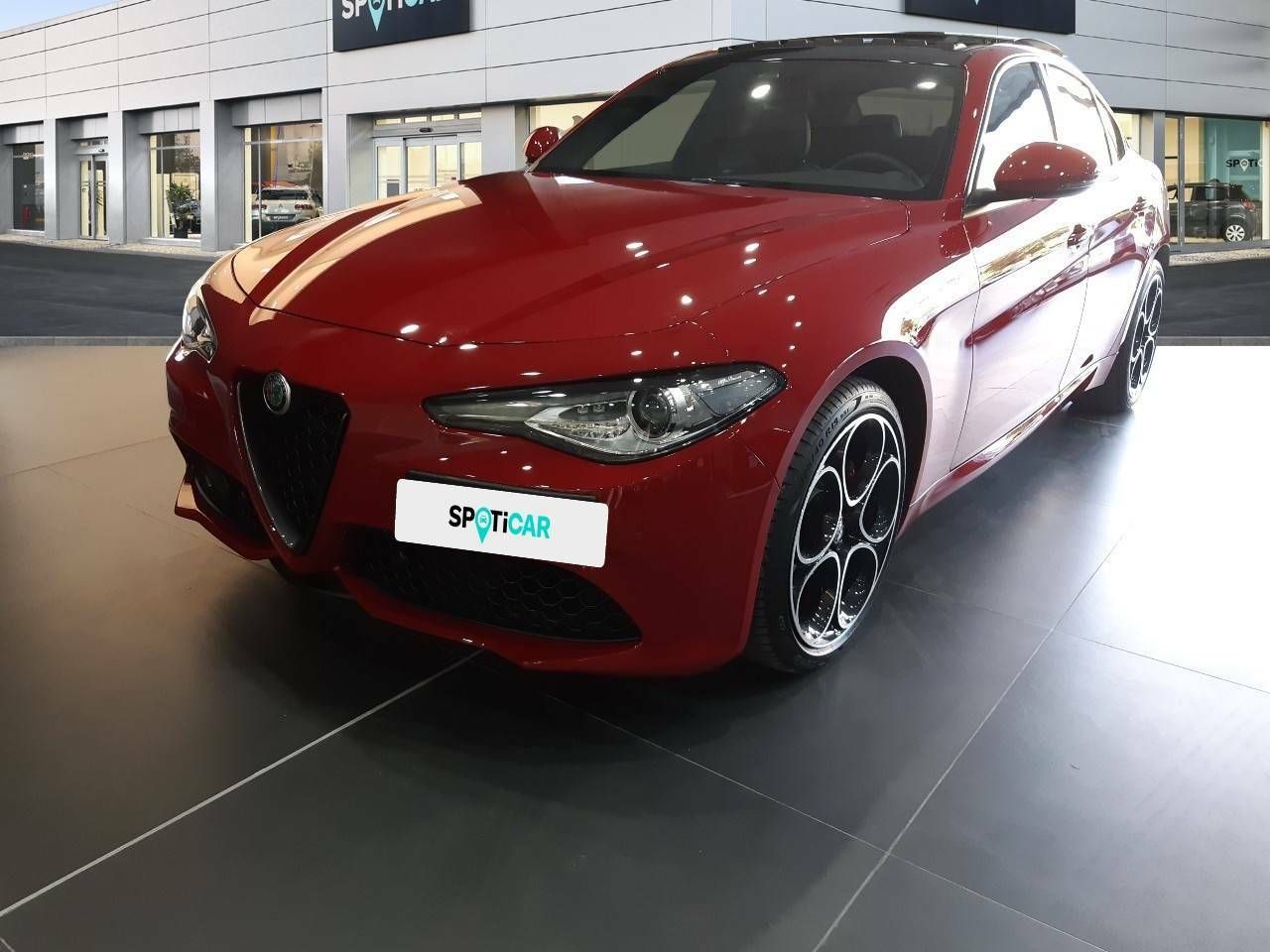 Alfa Romeo Giulia ocasión segunda mano 2022 Gasolina por 47.900€ en Valencia