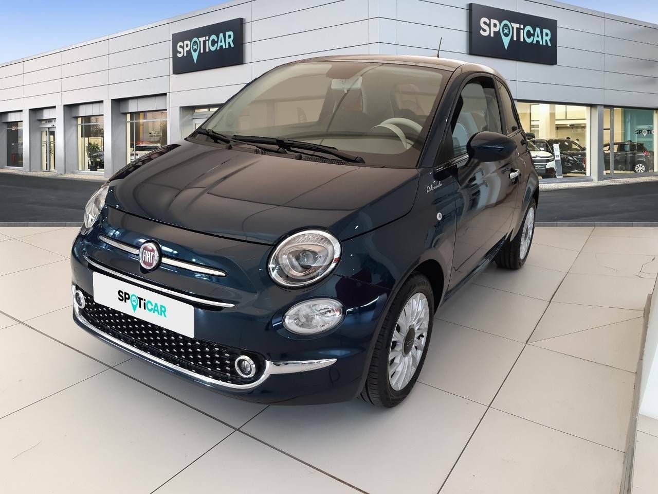 Fiat 500 ocasión segunda mano 2022 Gasolina por 16.750€ en Valencia