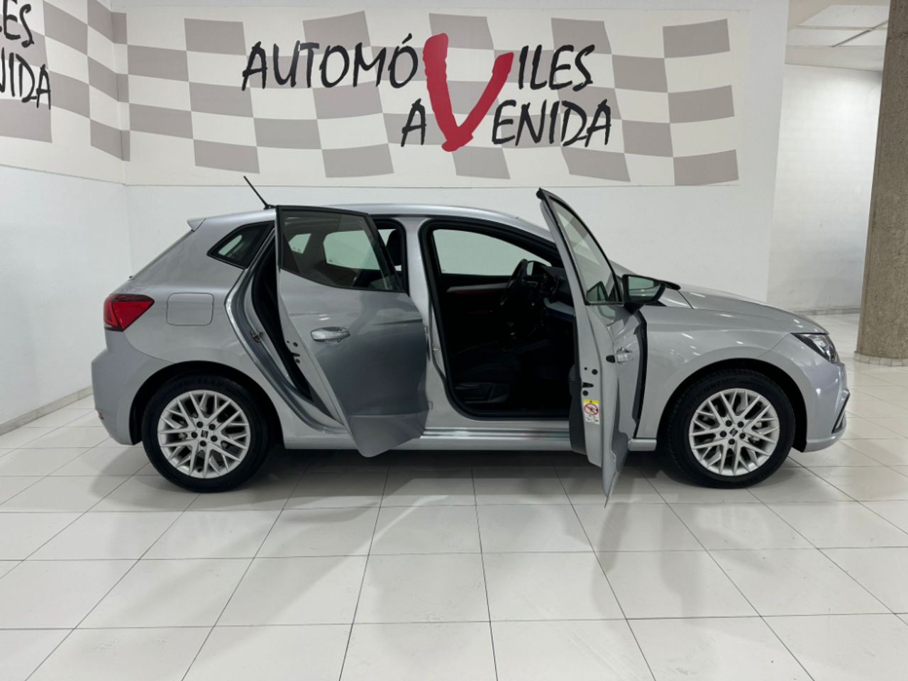 seat ibiza 2023 / foto grande (3)