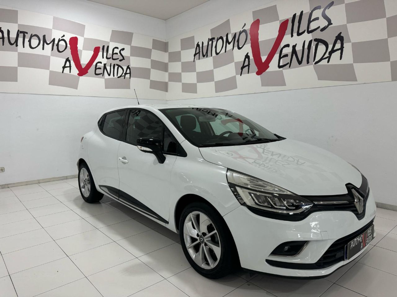 Foto renault clio 2017 /