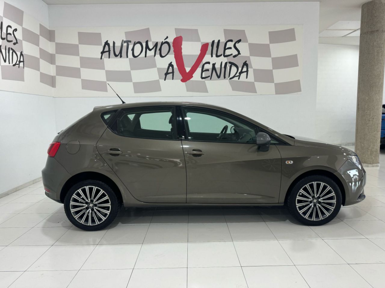 seat ibiza 2016 / foto grande (3)