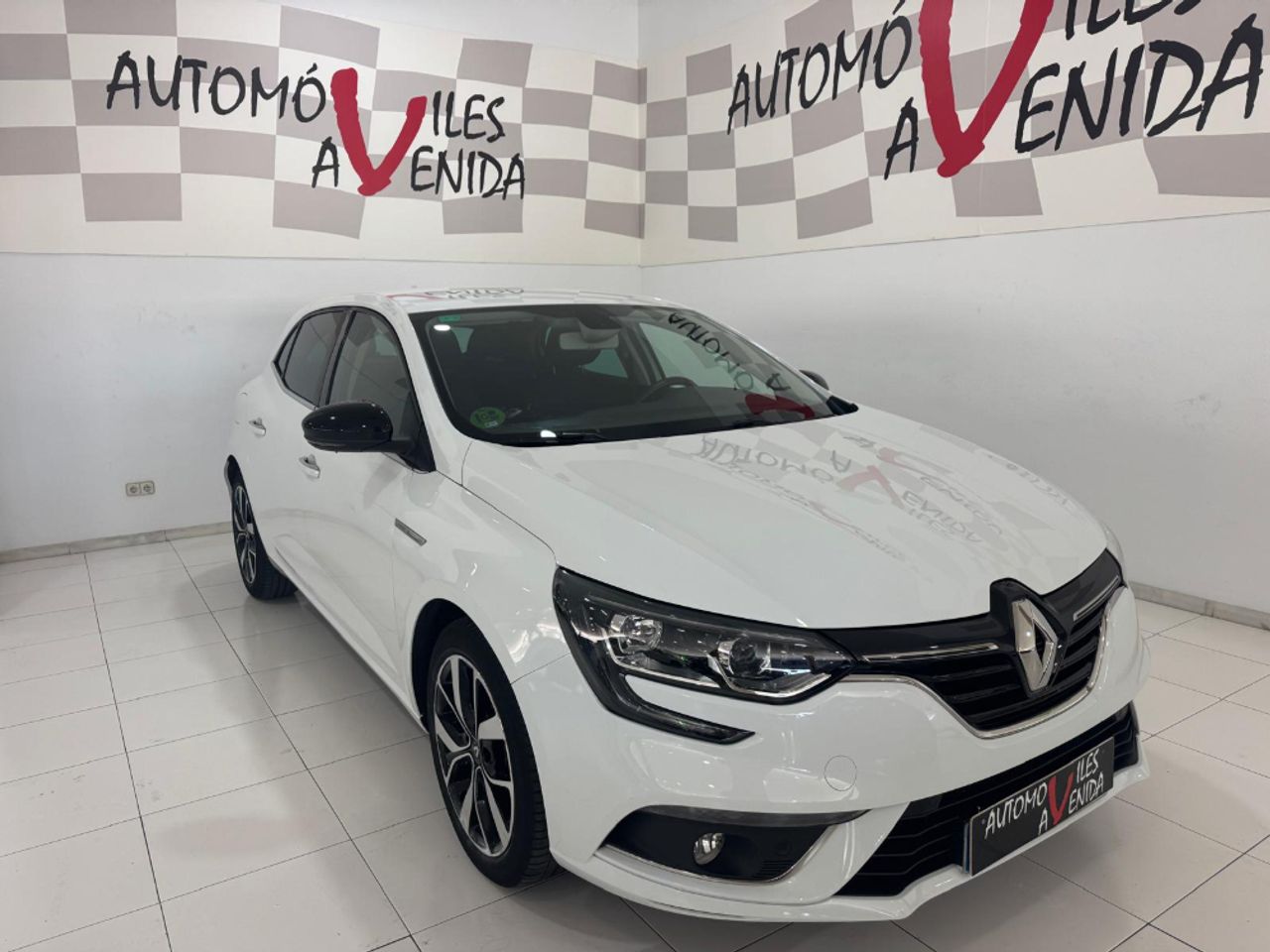 Foto renault megane 2019 /