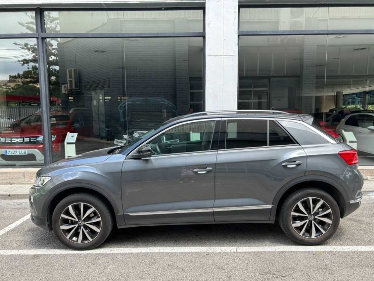 Foto volkswagen t-roc 2021 /