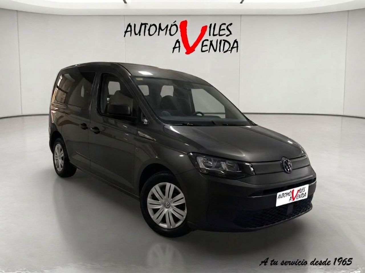Volkswagen Caddy Barcelona - Estado impecable y revisión actualizada