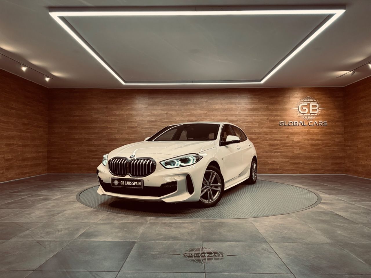 Llantas de aluminio  de segunda mano - bmw serie 1 2020 /