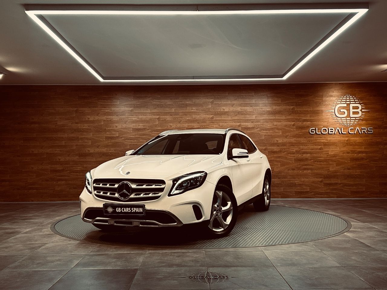 Mercedes gla 200  de segunda mano - mercedes gla 2020 /