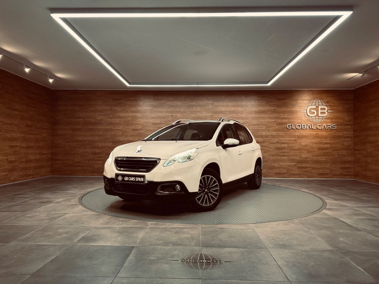 Peugeot 108 gasolina 82cv manual  de segunda mano - peugeot 2008 2015 /