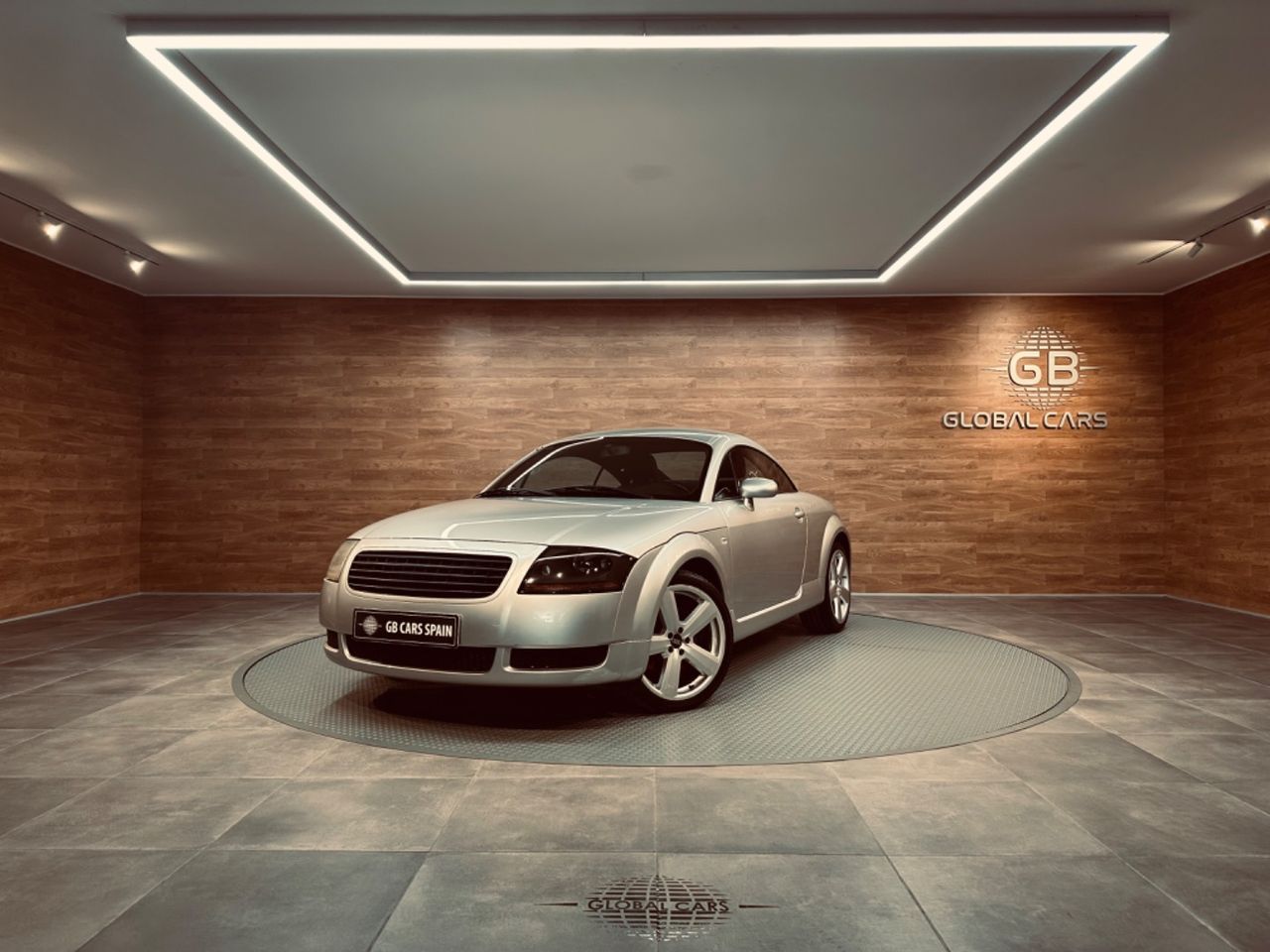 Mudanzas fines de semana  de segunda mano - audi tt coupe 1999 /