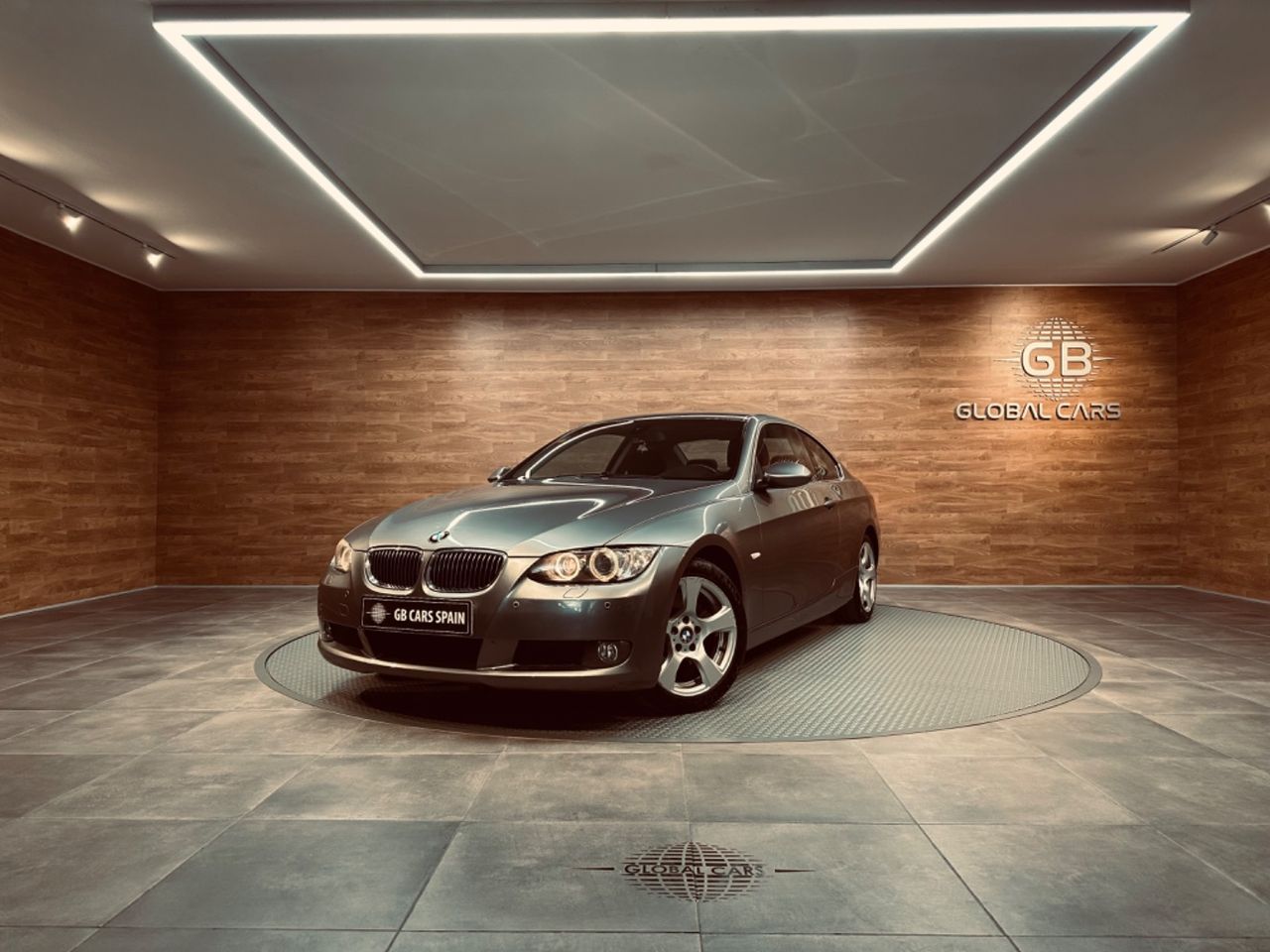 bmw serie 3 coupé 2008 /