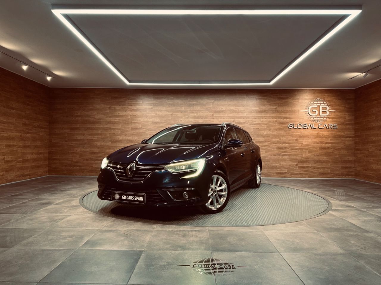 Renault megane segunda mano  de segunda mano - renault megane 2018 /