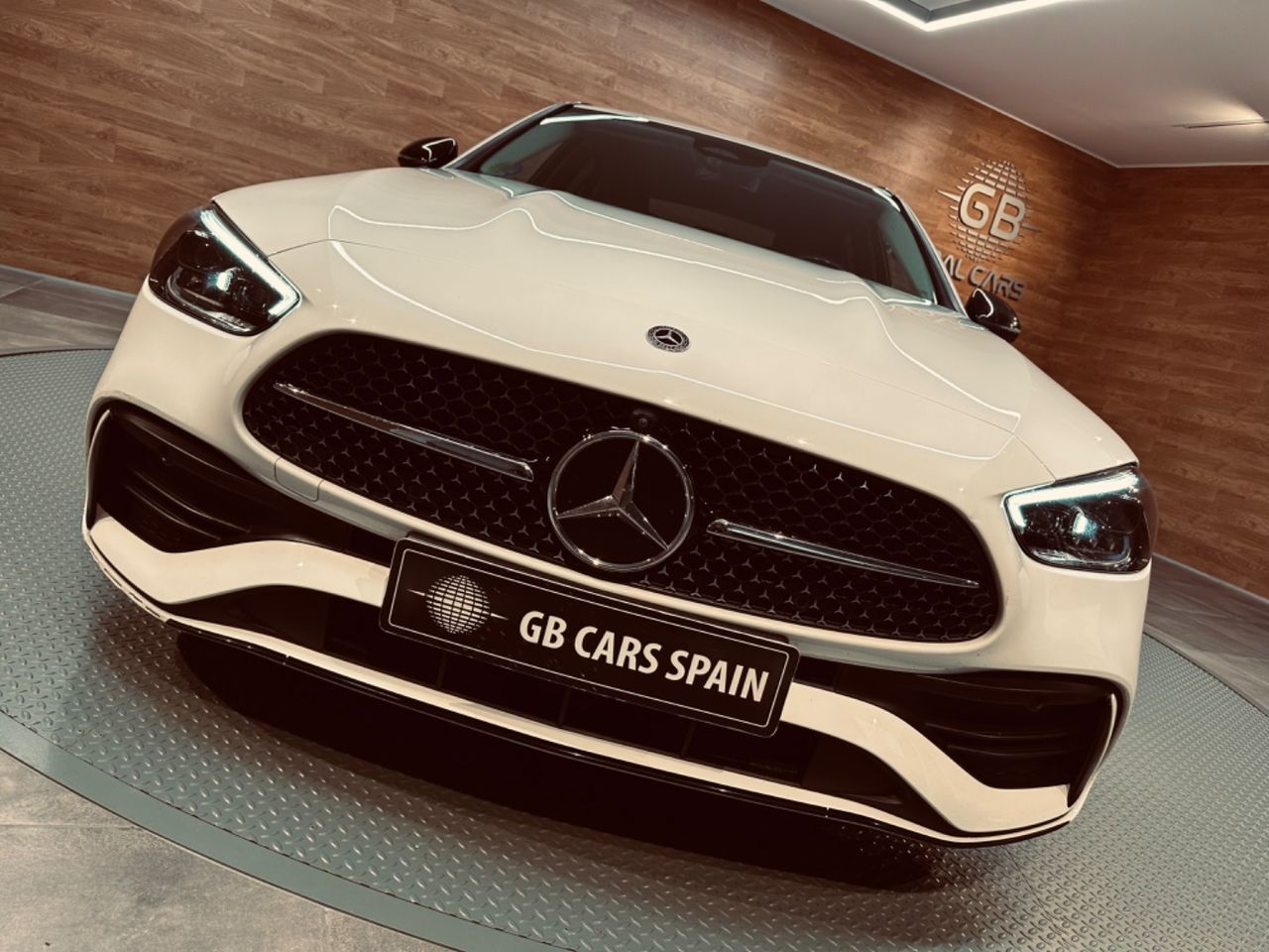 mercedes clase c 2022 / foto grande (3)
