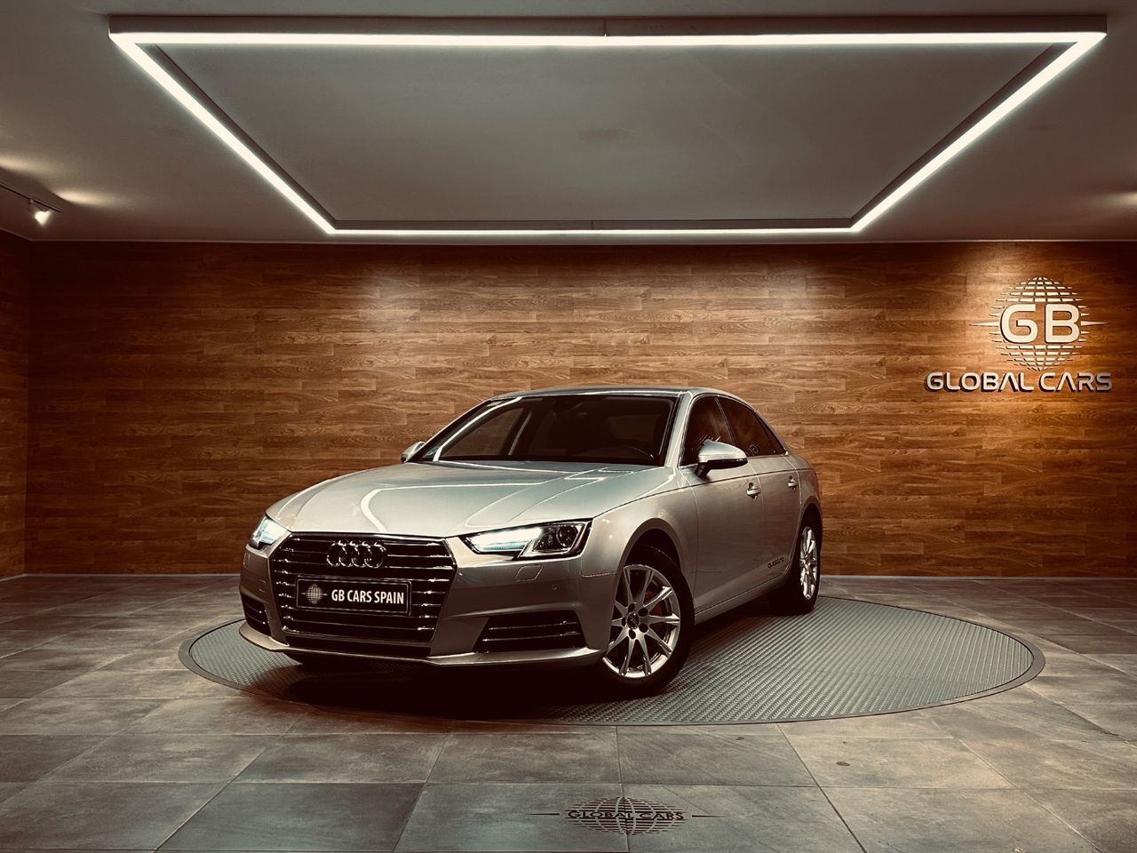 Llantas de aluminio  de segunda mano - audi a4 2016 /
