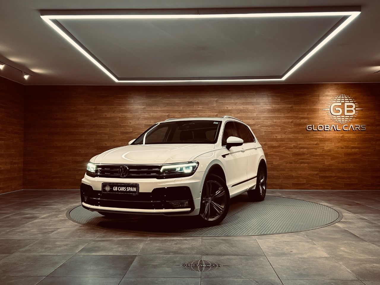 Llantas de aluminio  de segunda mano - volkswagen tiguan 2016 /