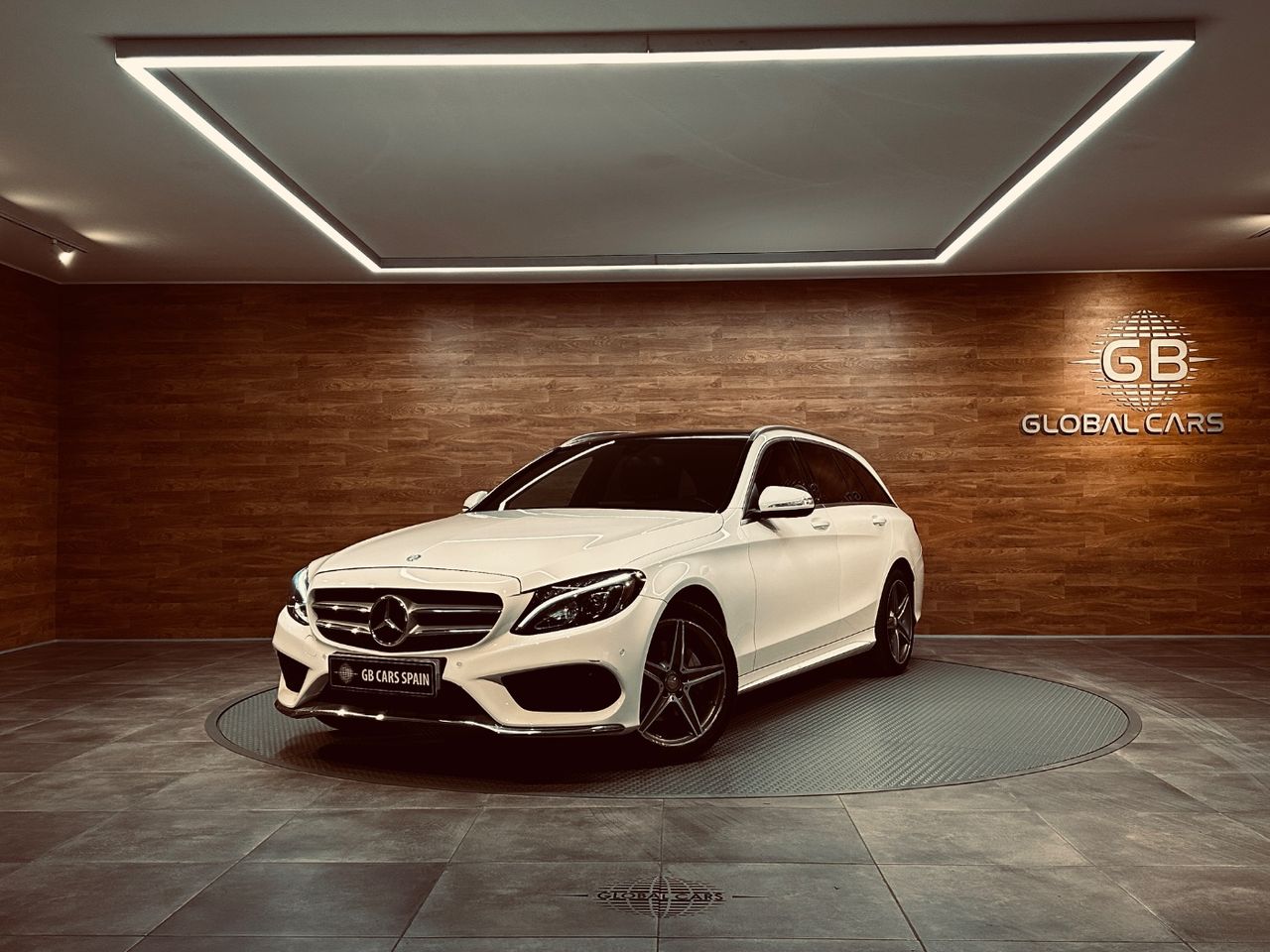 Clase c cuero  de segunda mano - mercedes clase c estate 2015 /