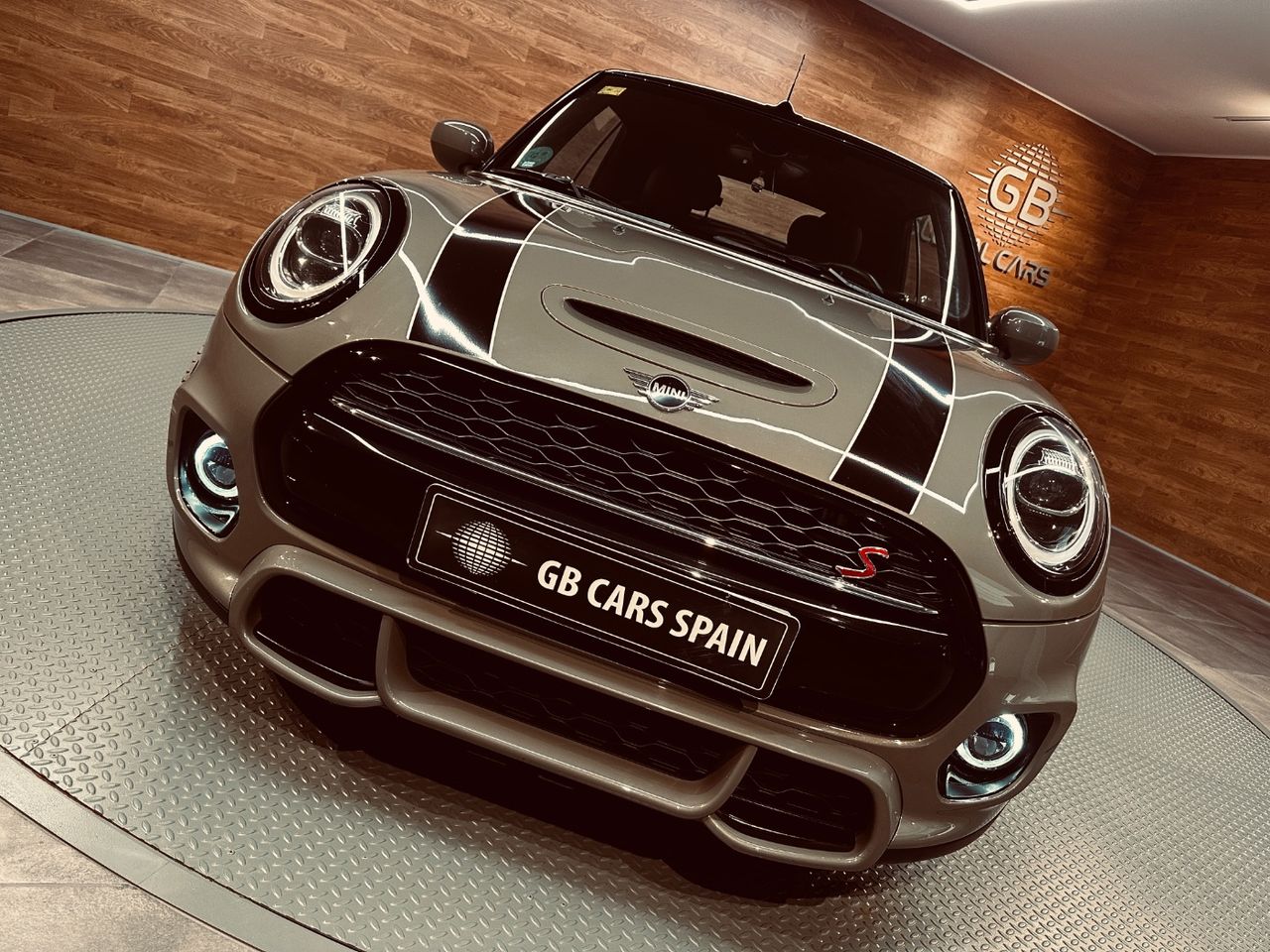mini mini 2020 / foto grande (3)