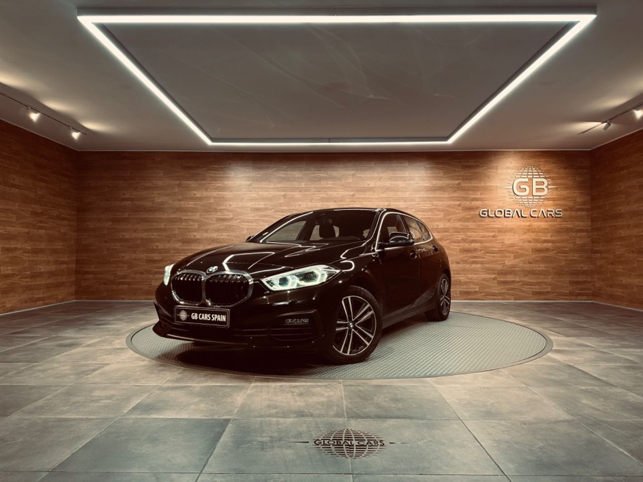 Llantas de aluminio  de segunda mano - bmw serie 1 2020 /