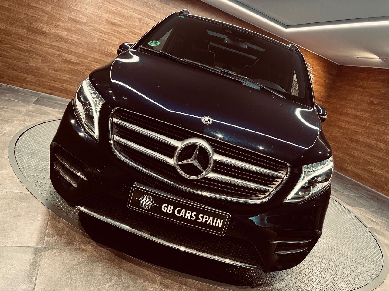 mercedes clase v 2018 / foto grande (3)