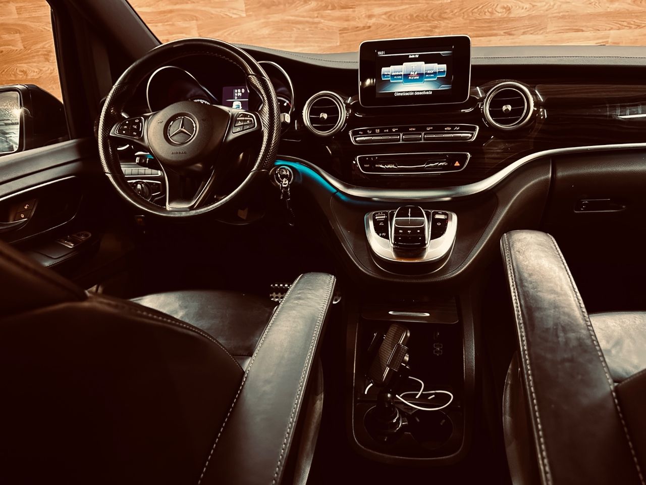 mercedes clase v 2018 / foto grande (2)