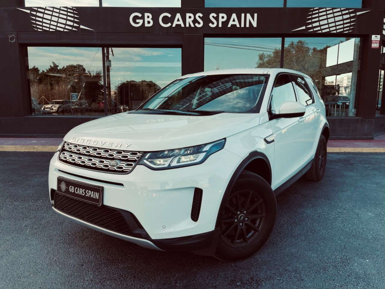 Averiado land rover  de segunda mano - land-rover discovery sport 2020 /