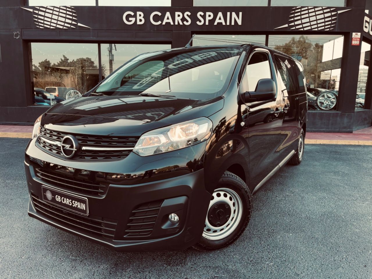 Opel vivaro  de segunda mano - opel vivaro 2022 /