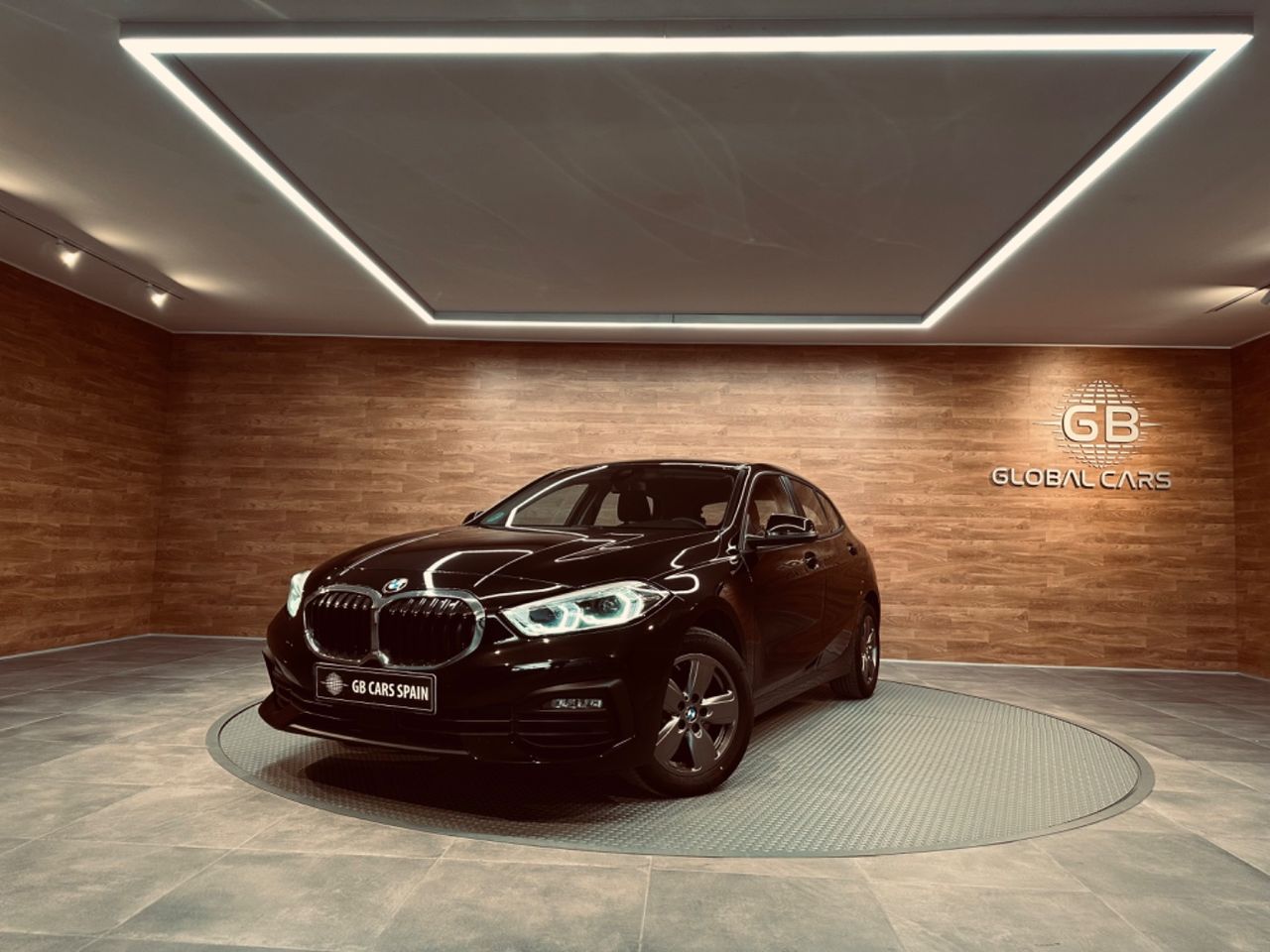 Llantas de aluminio  de segunda mano - bmw serie 1 2019 /