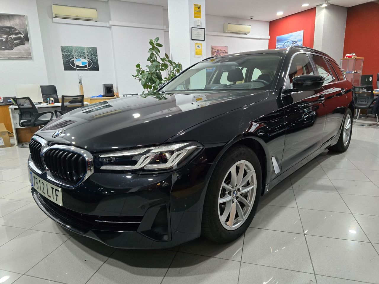 Sin pagar  de segunda mano - bmw serie 5 2021 /