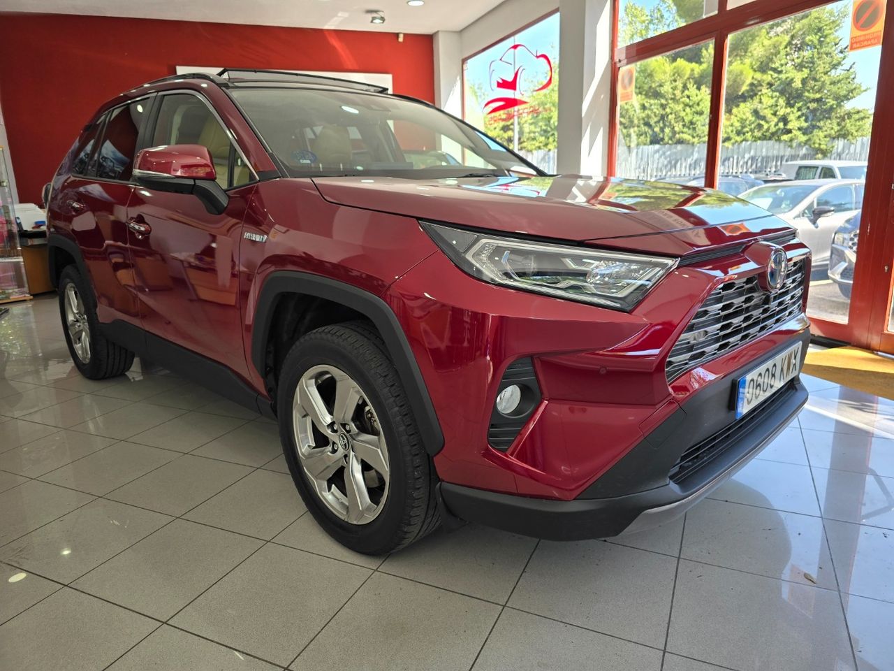 Sin pagar  de segunda mano - toyota rav4 2019 /