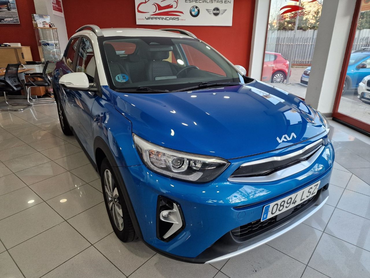 Sin pagar  de segunda mano - kia stonic 2021 /