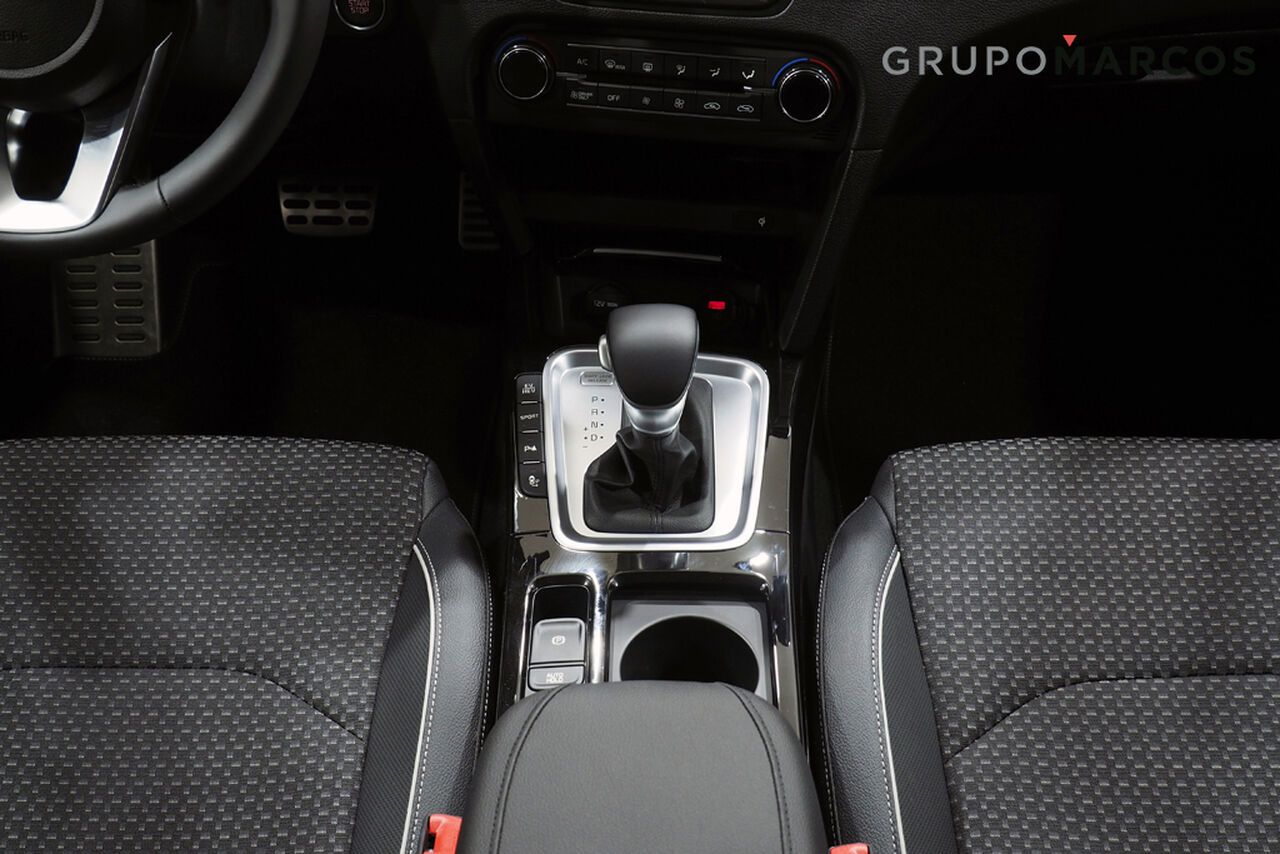 Kia XCeed 1.6 GDI PHEV EMOTION 5P - foto 12