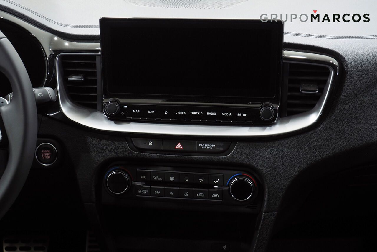 Kia XCeed 1.6 GDI PHEV EMOTION 5P - foto 11