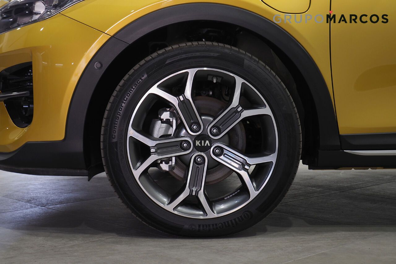 Kia XCeed 1.6 GDI PHEV EMOTION 5P - foto 13