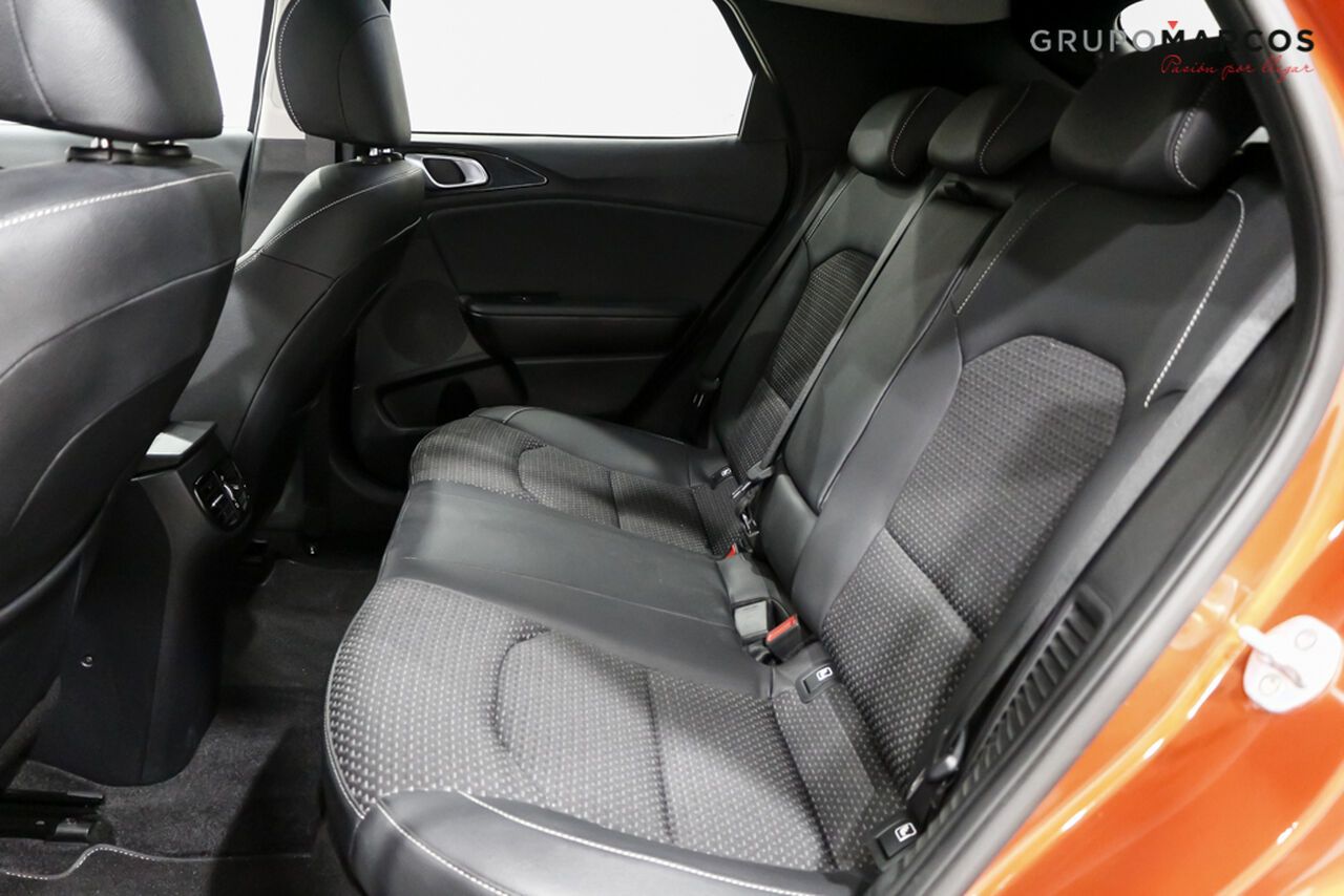 Kia XCeed 1.6 GDI PHEV EMOTION 5P - foto 8