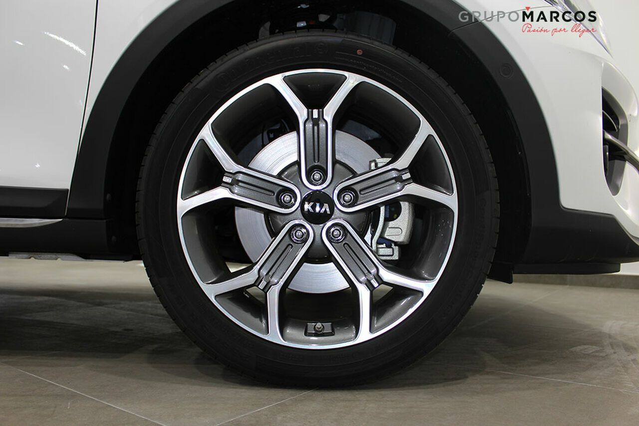 Kia XCeed 1.6 T-GDI 150KW EMOTION 5P - foto 13