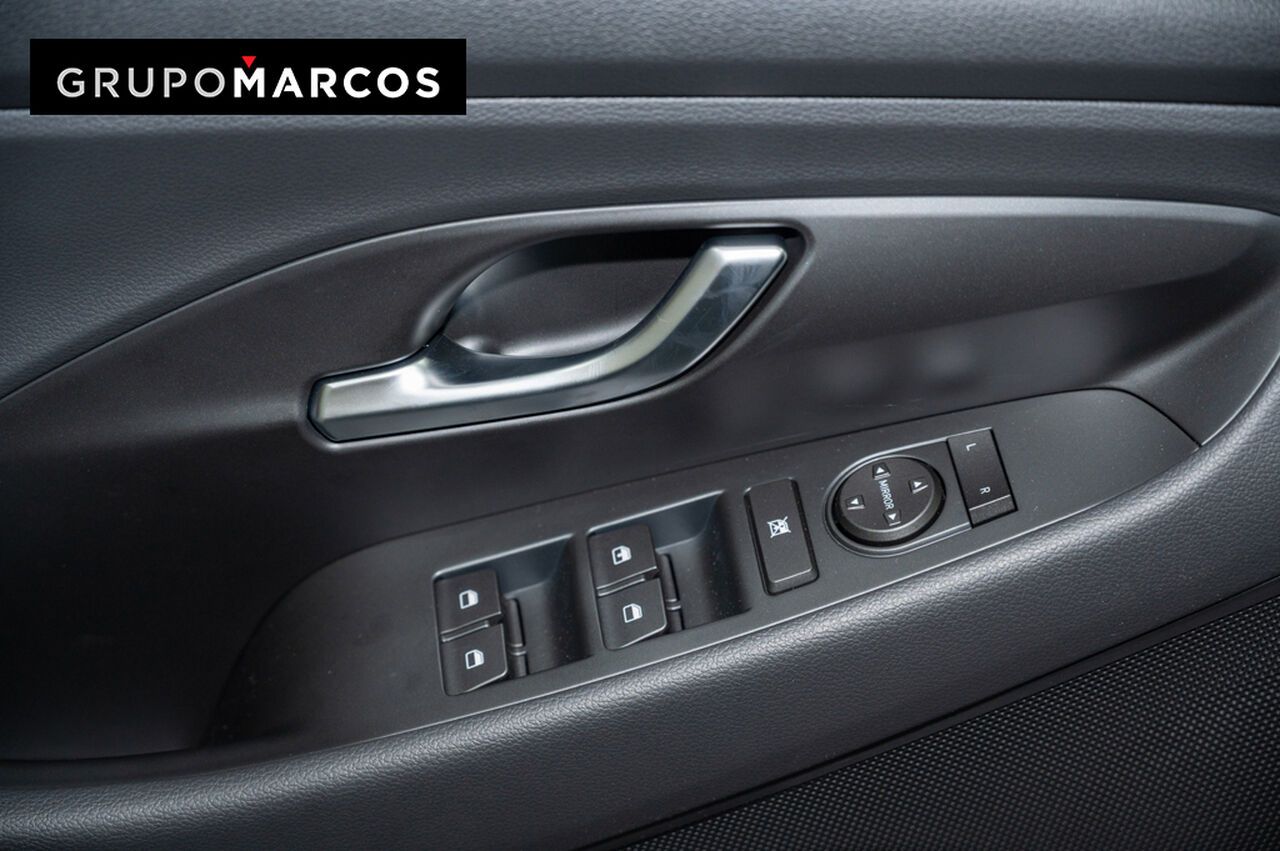 Hyundai i30 1.0 TGDI ESSENCE 5P - foto 9