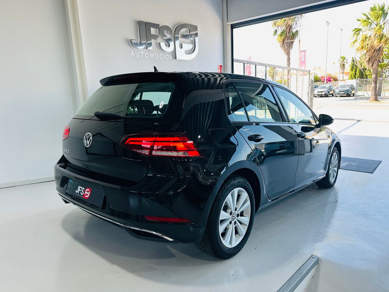 volkswagen golf 2019 / foto grande (3)