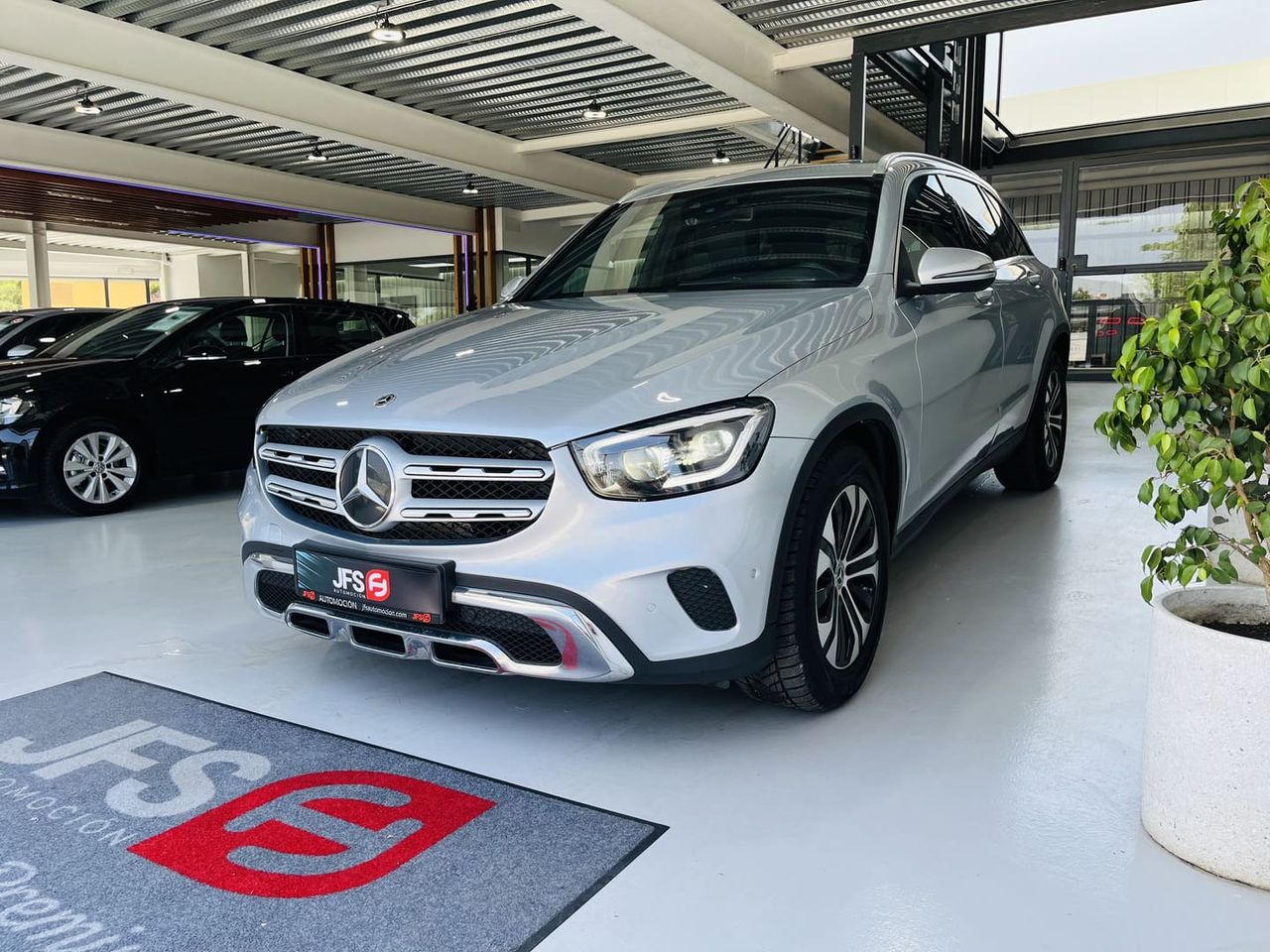 mercedes glc 2021 / foto grande (2)