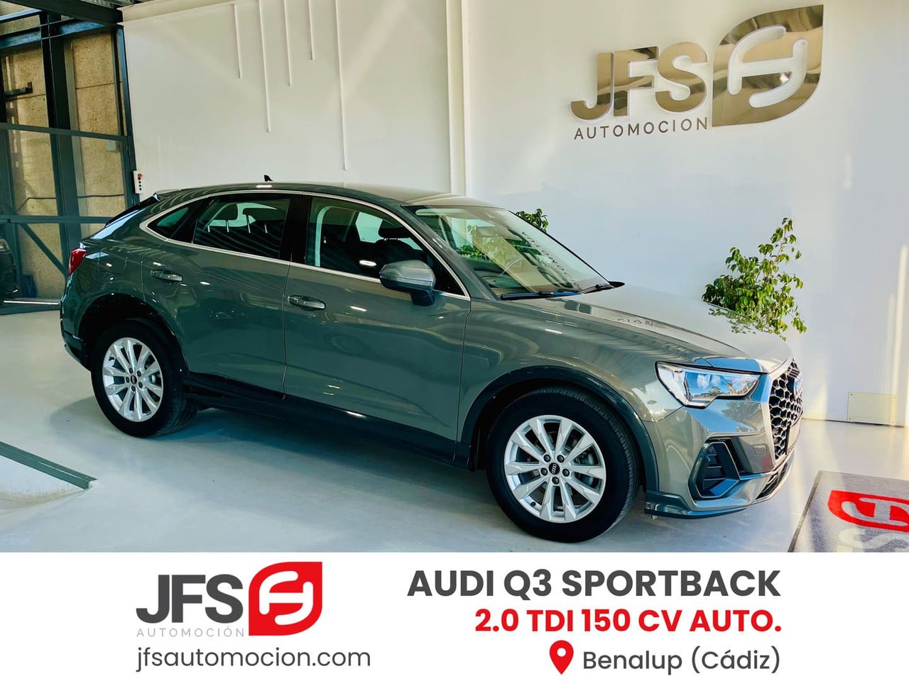 audi q3 2020 /