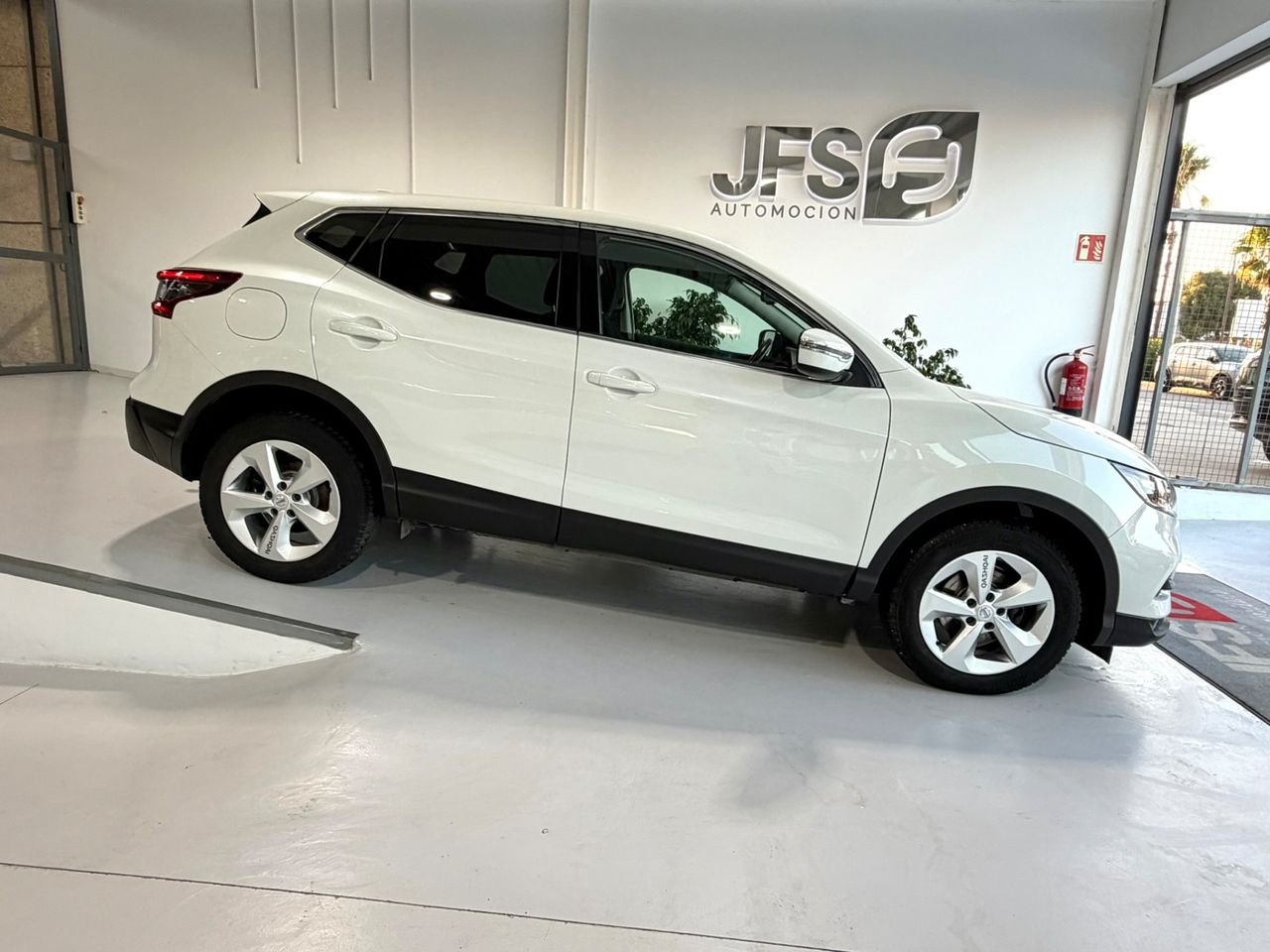 Nissan Qashqai 1.5 DCI 116 CV - foto 4