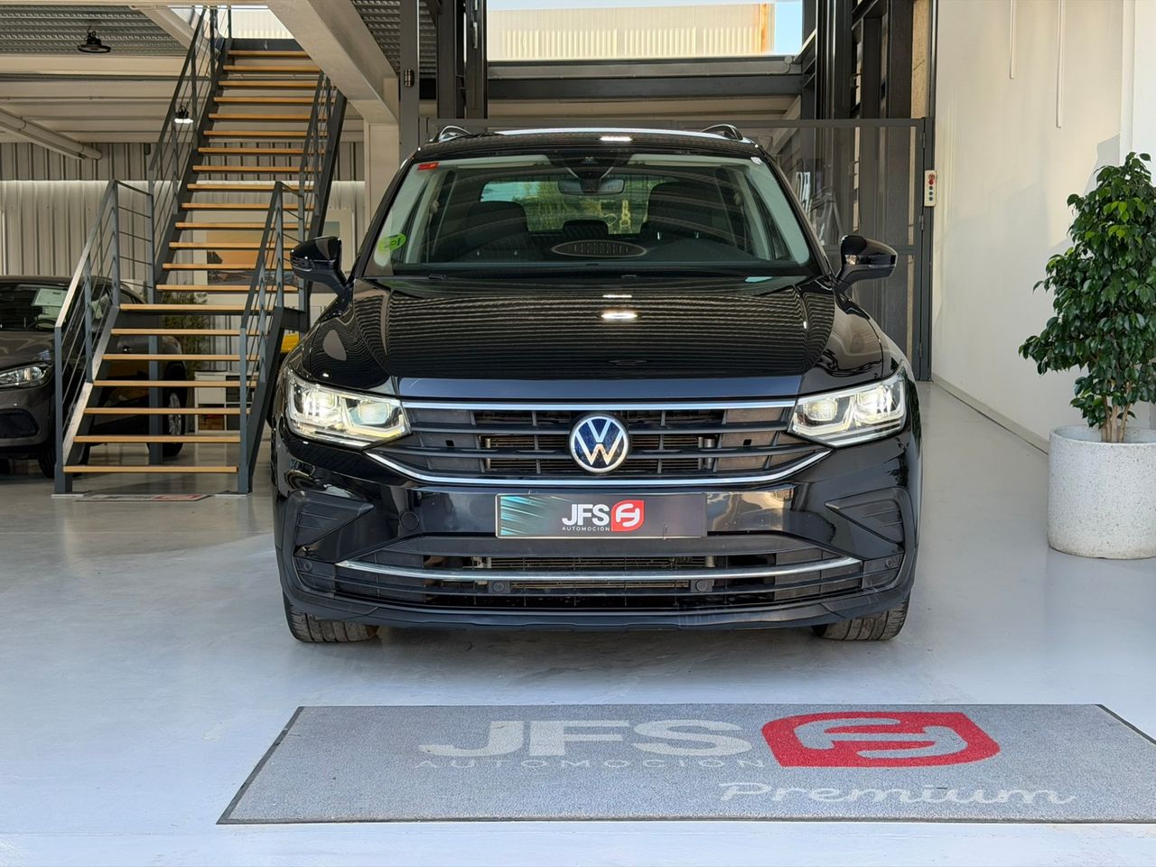 Volkswagen Tiguan 2.0 TDI 150 CV - foto 2
