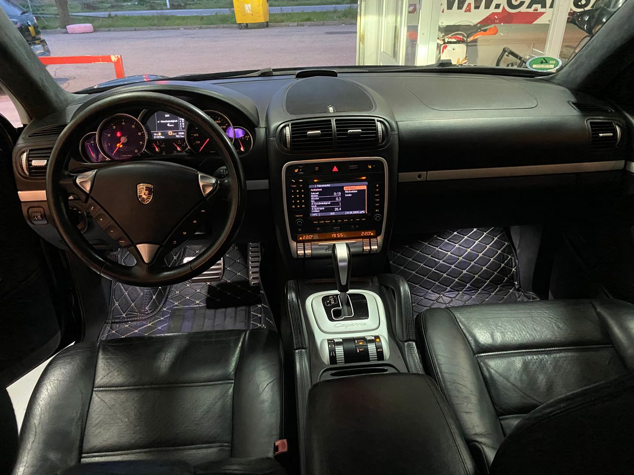 Porsche Cayenne Turbo S 5p.  - Foto 11