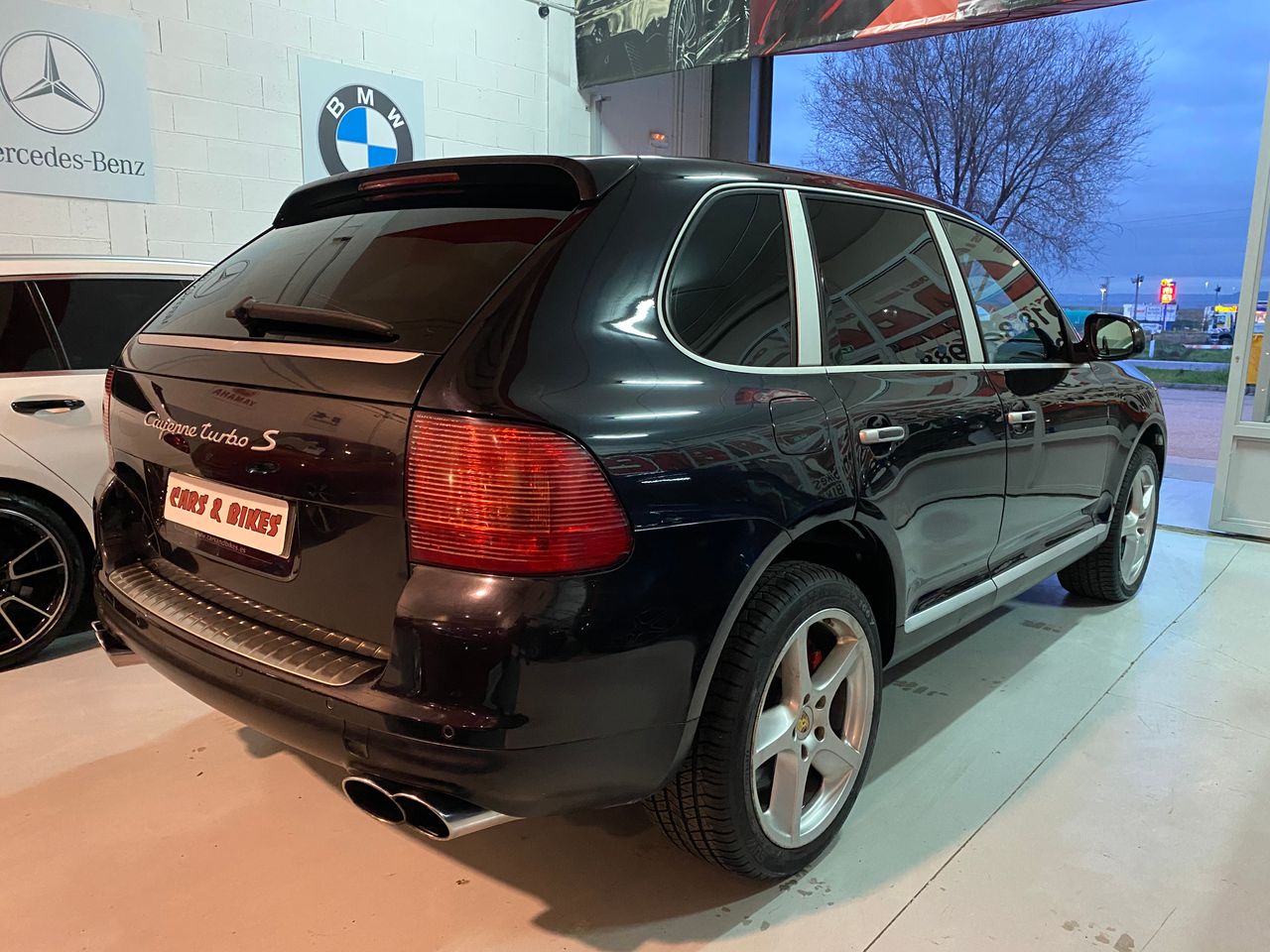 Porsche Cayenne Turbo S 5p.  - Foto 6