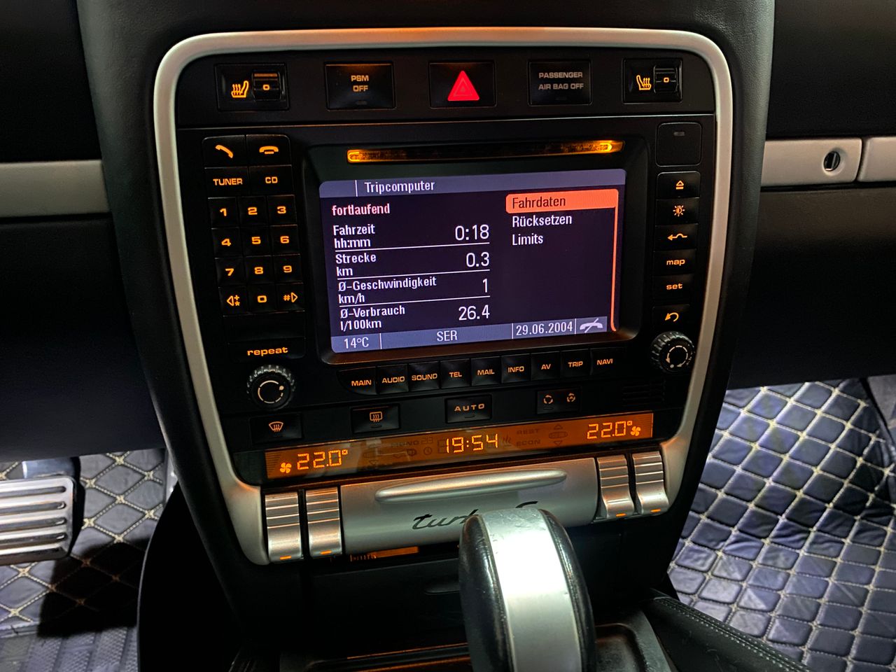 Porsche Cayenne Turbo S 5p.  - Foto 16