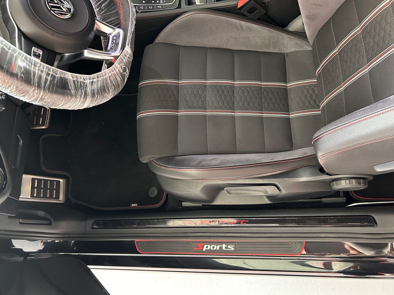 Volkswagen Golf GTI Clubsport 2.0 TSI 265CV BMT DSG  - Foto 15