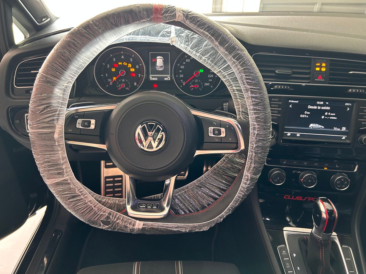 Volkswagen Golf GTI Clubsport 2.0 TSI 265CV BMT DSG  - Foto 7