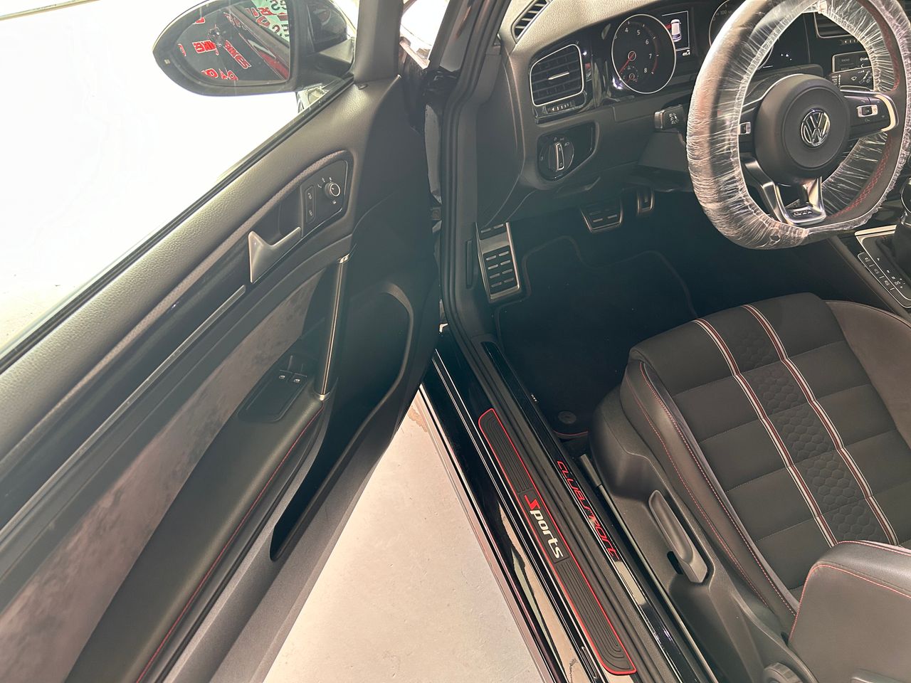 Volkswagen Golf GTI Clubsport 2.0 TSI 265CV BMT DSG  - Foto 17