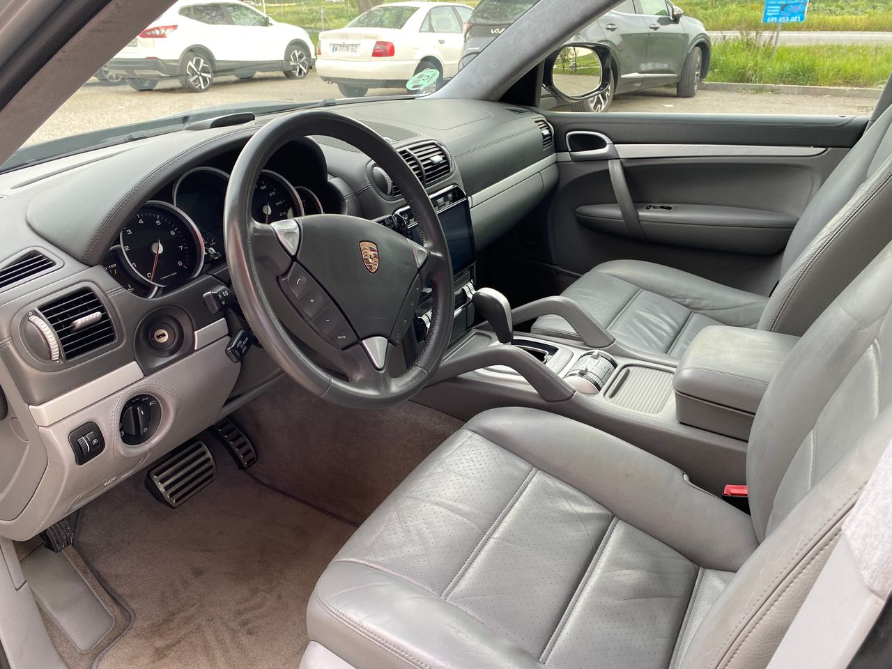 Porsche Cayenne Turbo 500CV - Foto 18