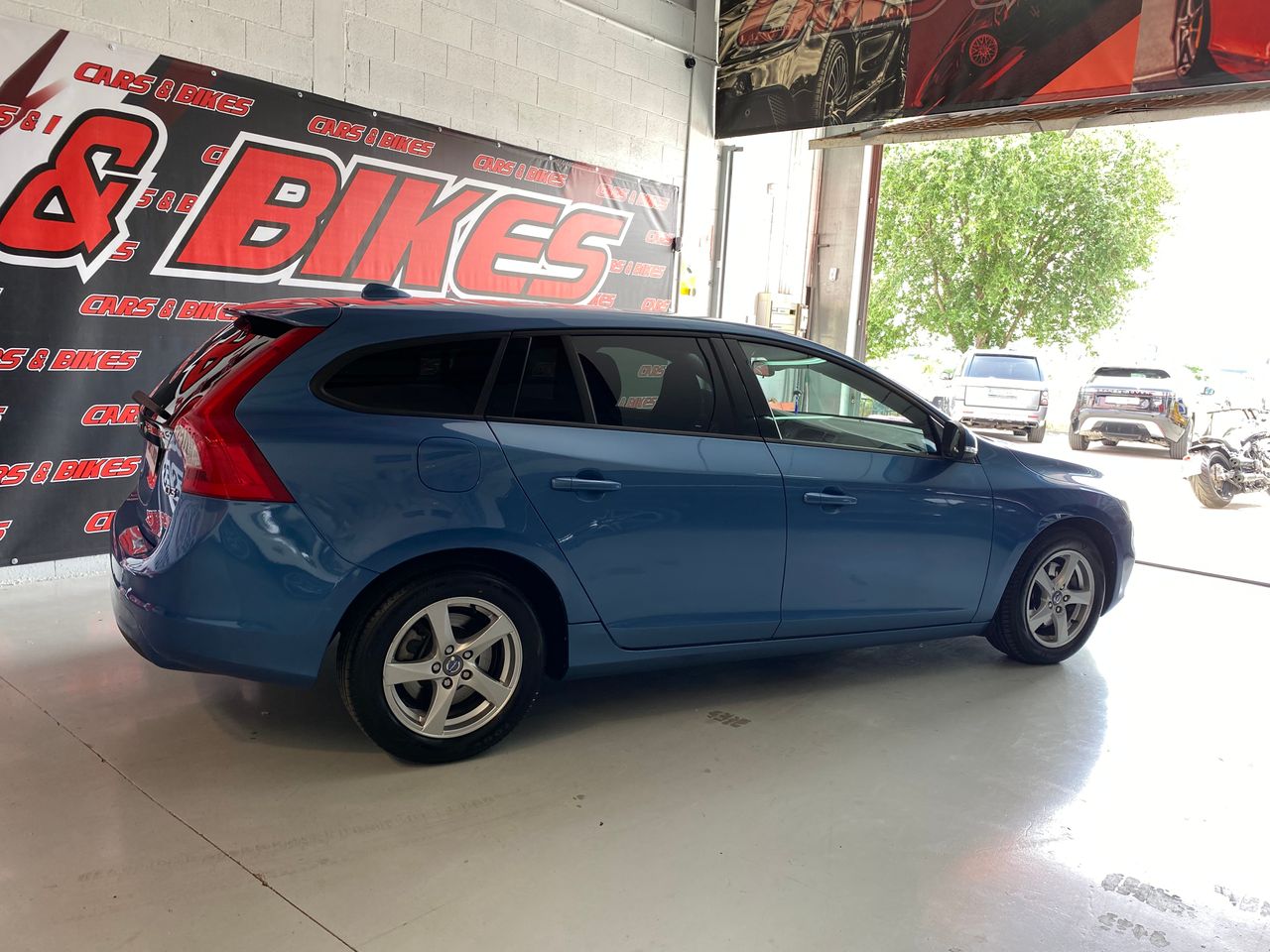 Volvo V60 2.0 D3 Momentum  - Foto 8