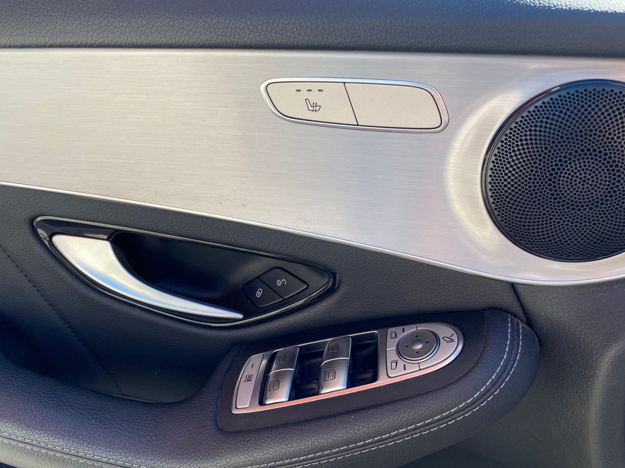 Mercedes GLC 220 d 4MATIC - Foto 18