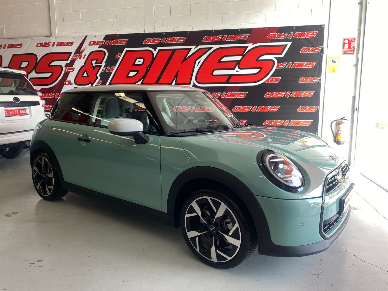 Mini cooper con radio  de segunda mano - mini cooper 2024 /