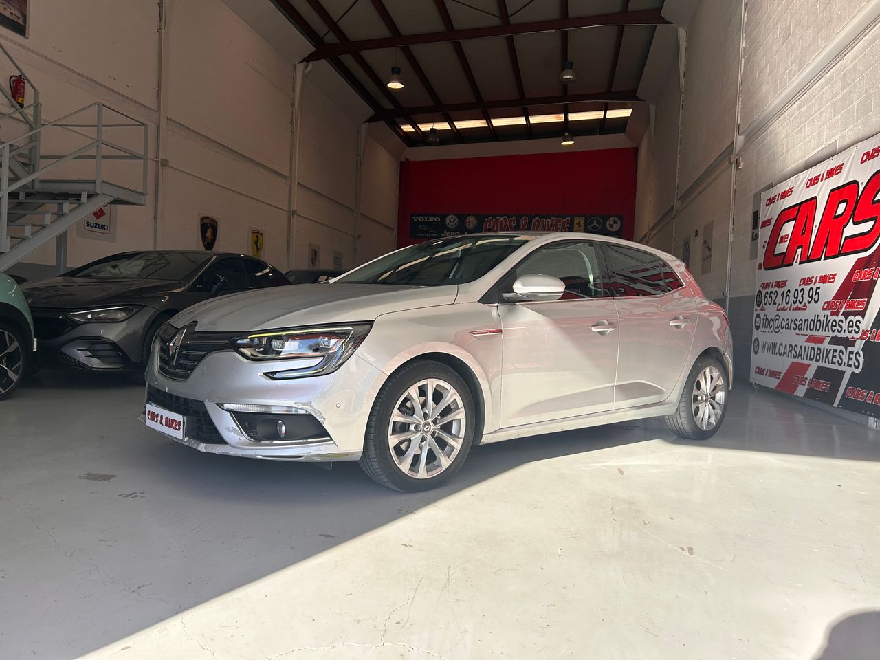 renault megane sedan 2018 / foto grande (2)